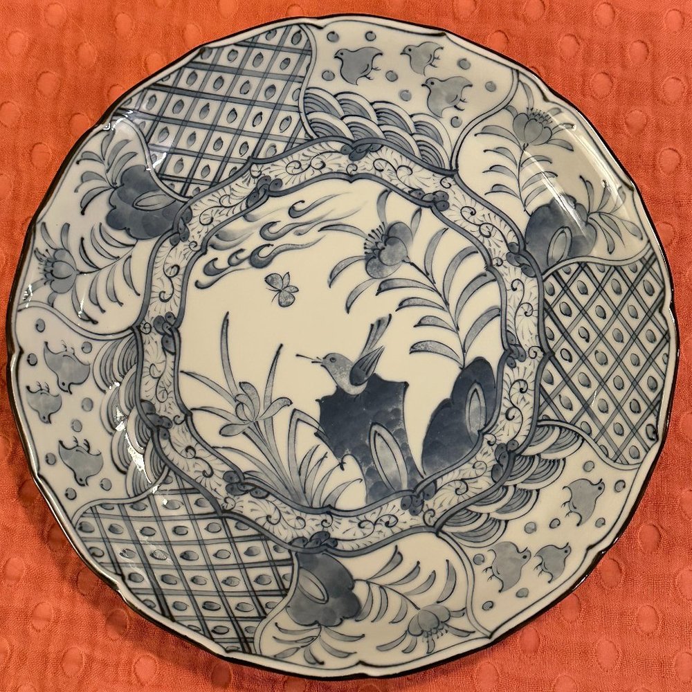 Blue and white botanical motif plate